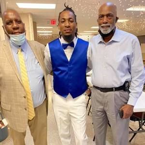 Meet your Posher, Thomas